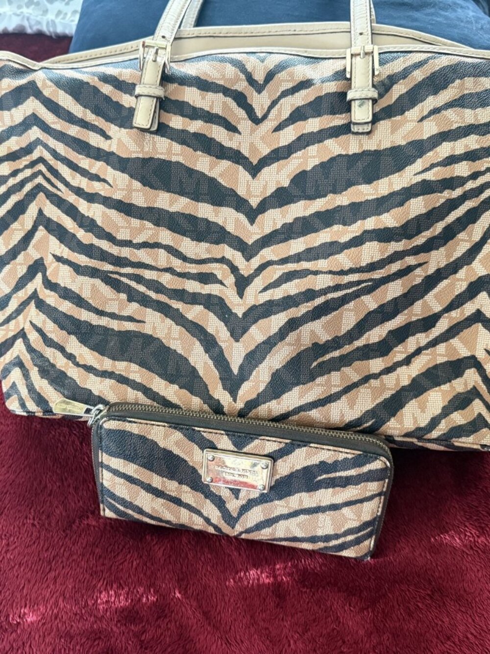 Michael Kors Jet Set Tiger/Zebra Print Tote Bag & Matching Wallet Set